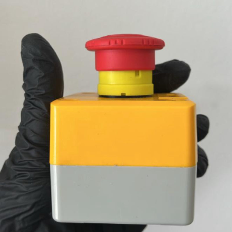 Botón De Parada De Emergencia