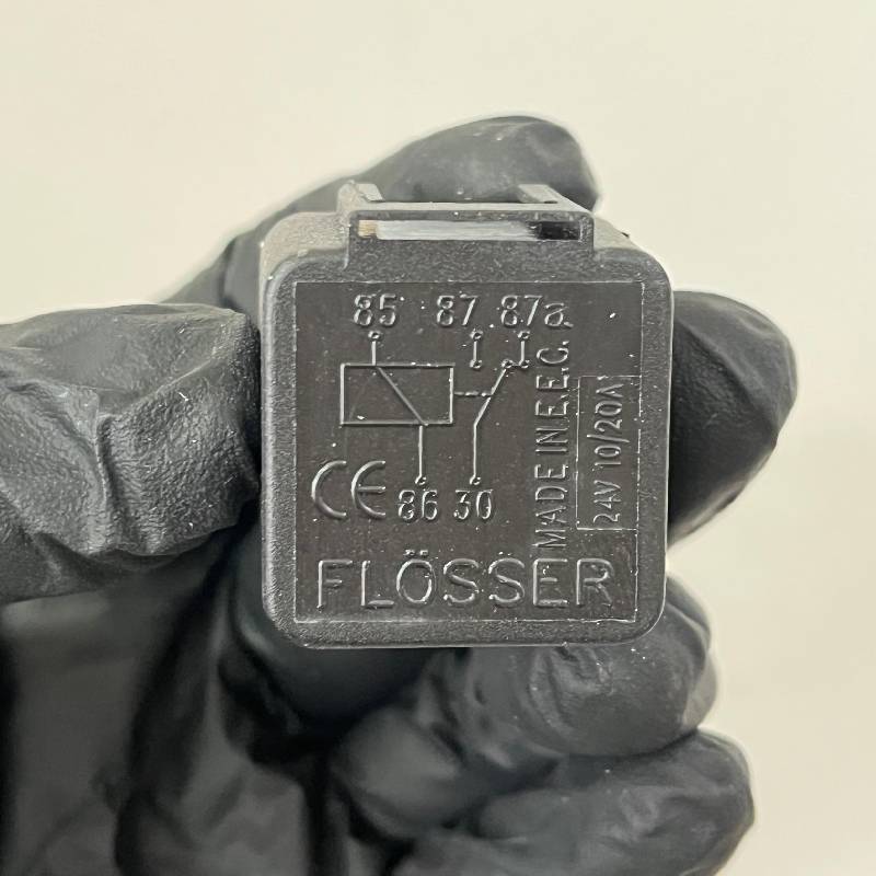 Relay 24 V 10/20 A 5 Patas Flosser 4262