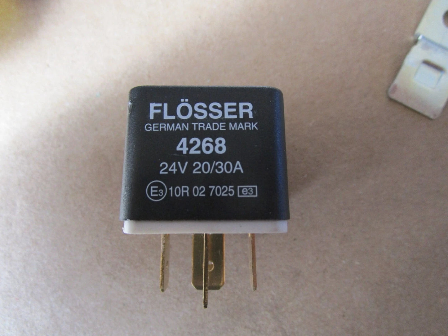 Relé 24 V 20/30a Flosser 4268 Automotriz / Industrial